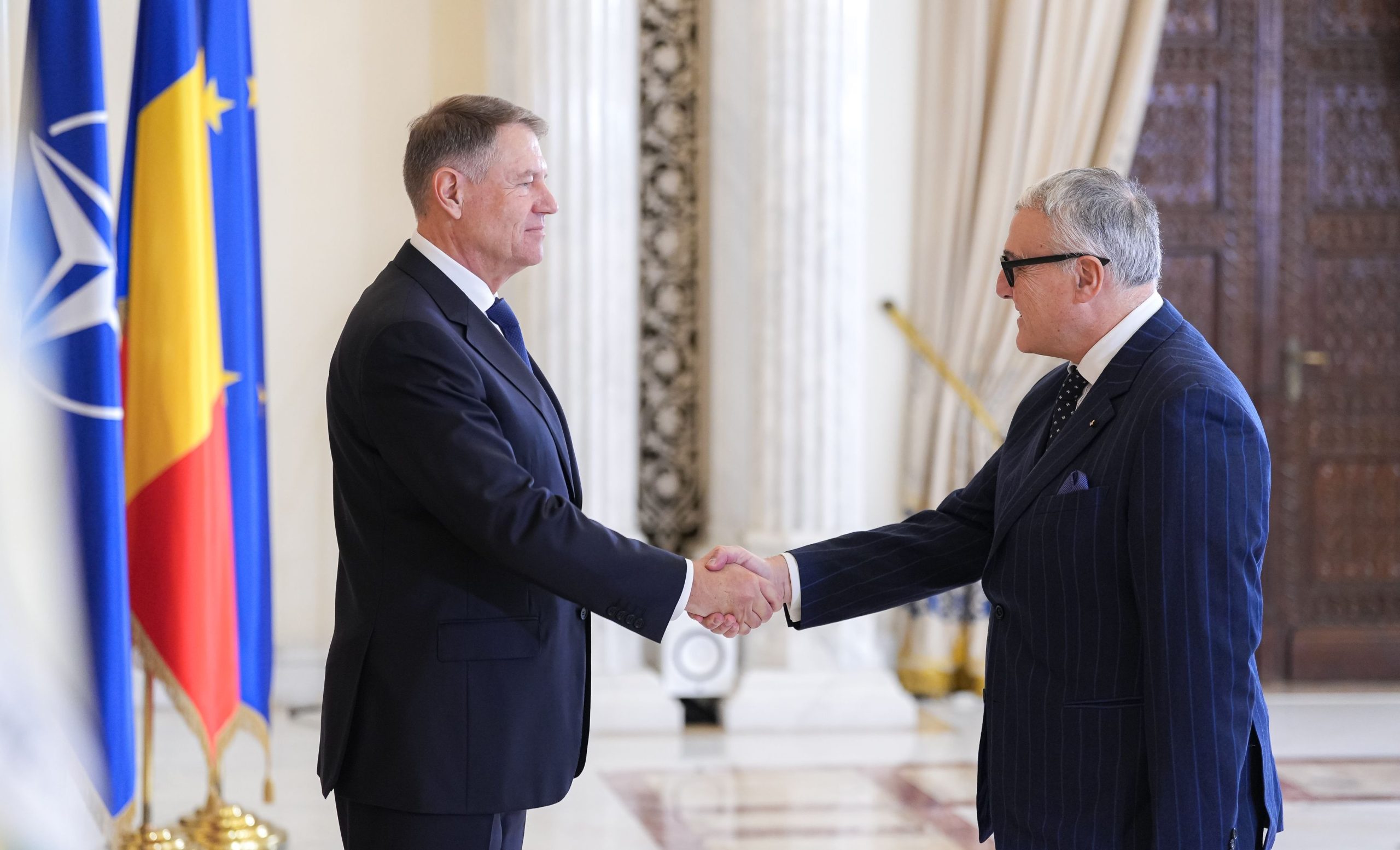 Romanian President Klaus Werner Iohannis meets the diplomatic Corp