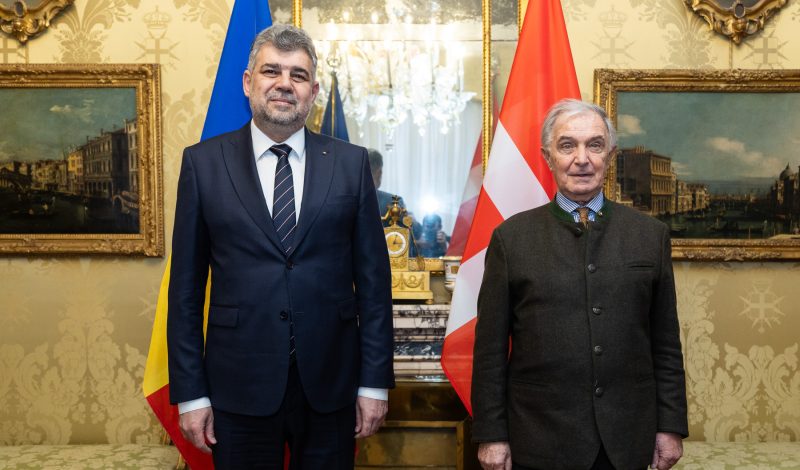 Grand Chancellor Riccardo Paternò di Montecupo receives Prime Minister of Romania Marcel Ciolacu